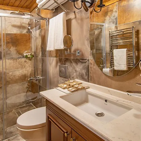 ومنتجع وفيلات فوليا ماونتن ترابزون