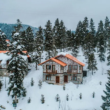 فندق ومنتجع وفيلات فوليا ماونتن