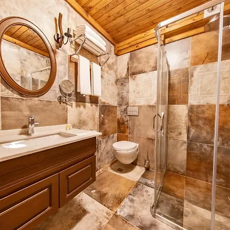 ومنتجع وفيلات فوليا ماونتن ترابزون