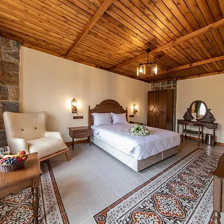 Foleya Mountain & Hotel 3*