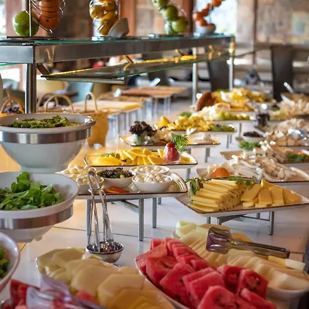 Foleya Mountain Hotel&villas 3*