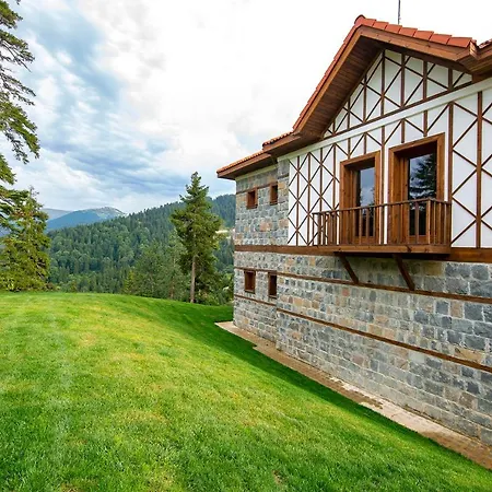 Foleya Mountain & 3*