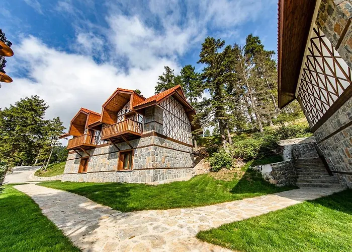 Foleya Mountain & Hotel 3*