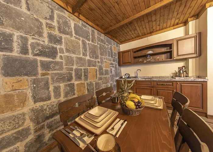 Foleya Mountain & Hotel 3*